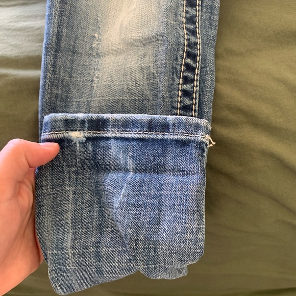 Miss Me Destroyed Skinny Jeans - Picture 10 of 14